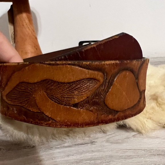 Vintage 1970s brown genuine leather Boho retro tool belt mushrooms 🍄 - Picture 8 of 15